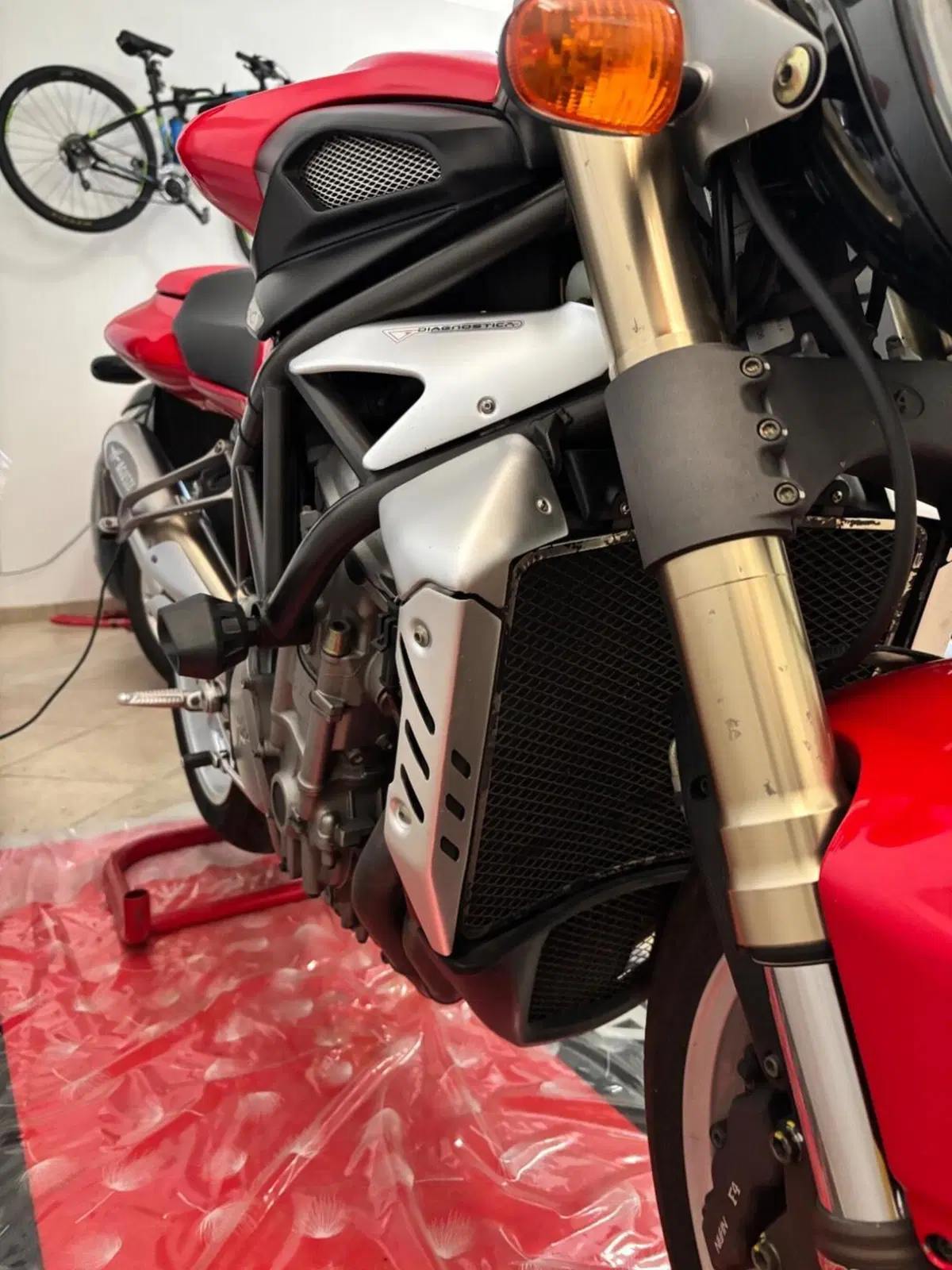 MV Agusta Brutale 910 S (2005 - 11) (13)