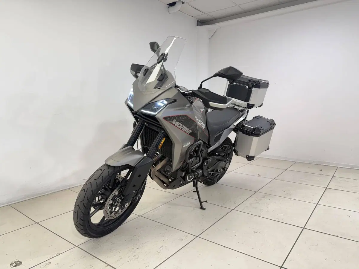 Moto Morini X-Cape 650 (2021 - 26) (2)