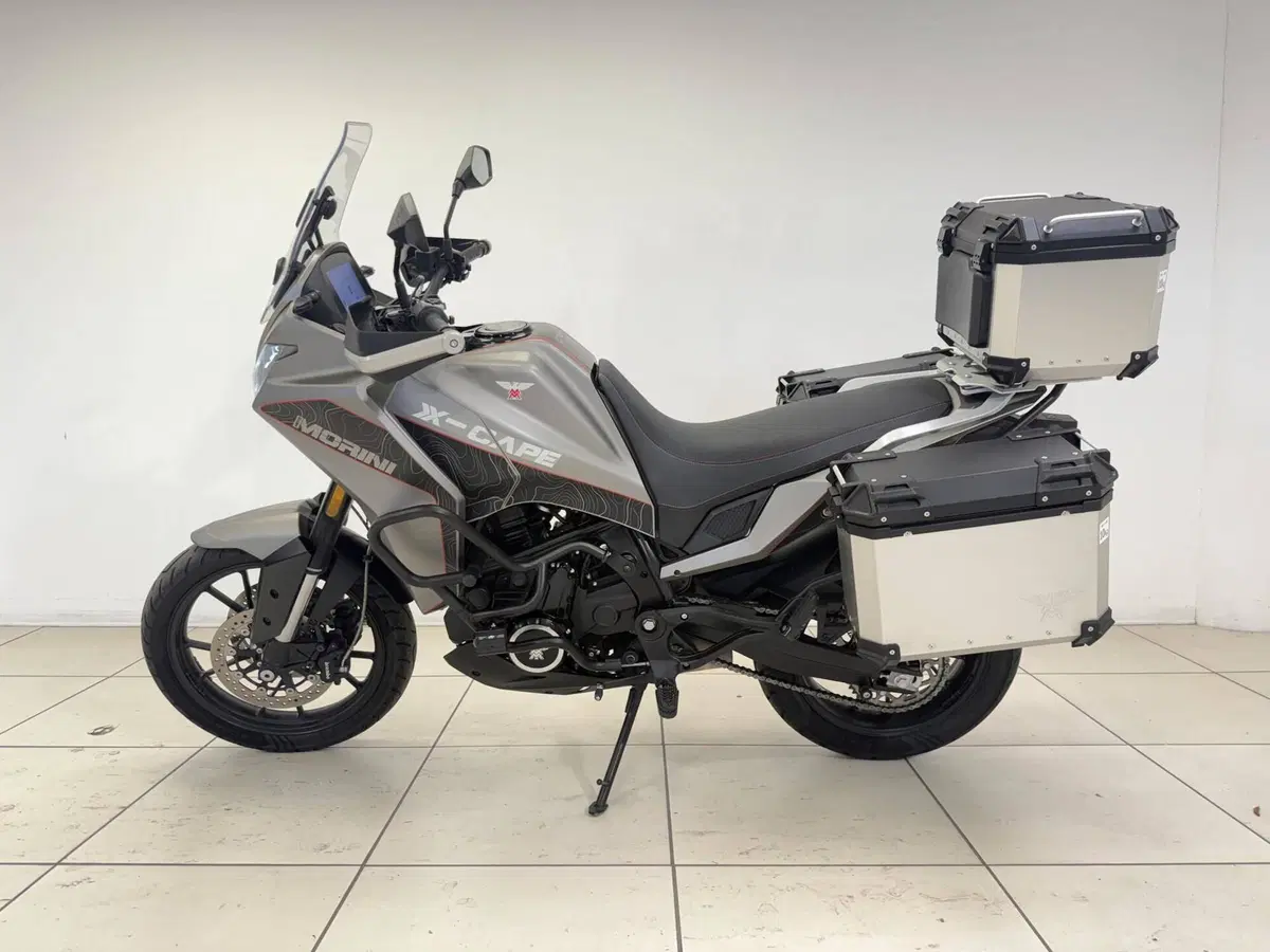 Moto Morini X-Cape 650 (2021 - 26) (5)