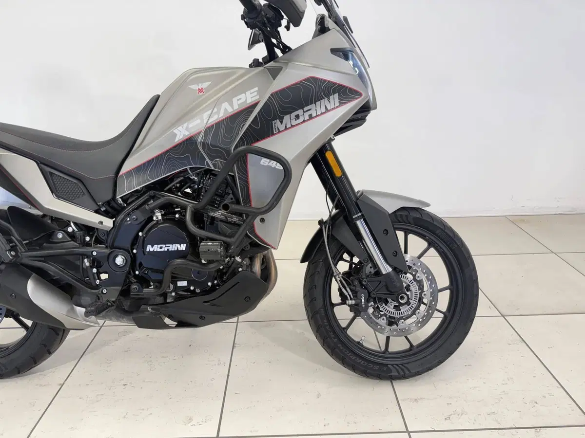 Moto Morini X-Cape 650 (2021 - 26) (10)