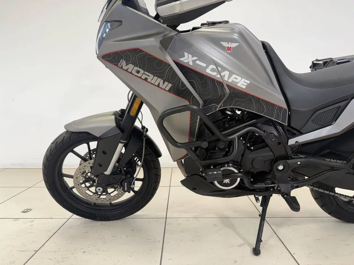 Moto Morini X-Cape 650 (2021 - 26) (13)