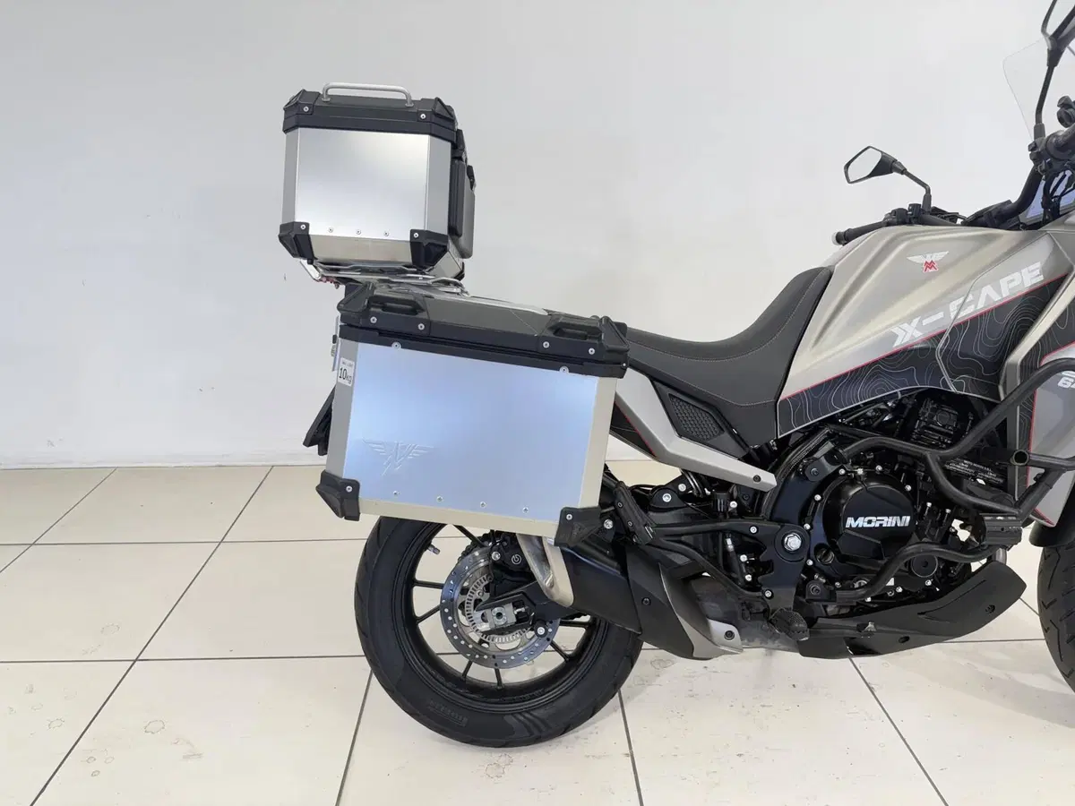Moto Morini X-Cape 650 (2021 - 26) (18)