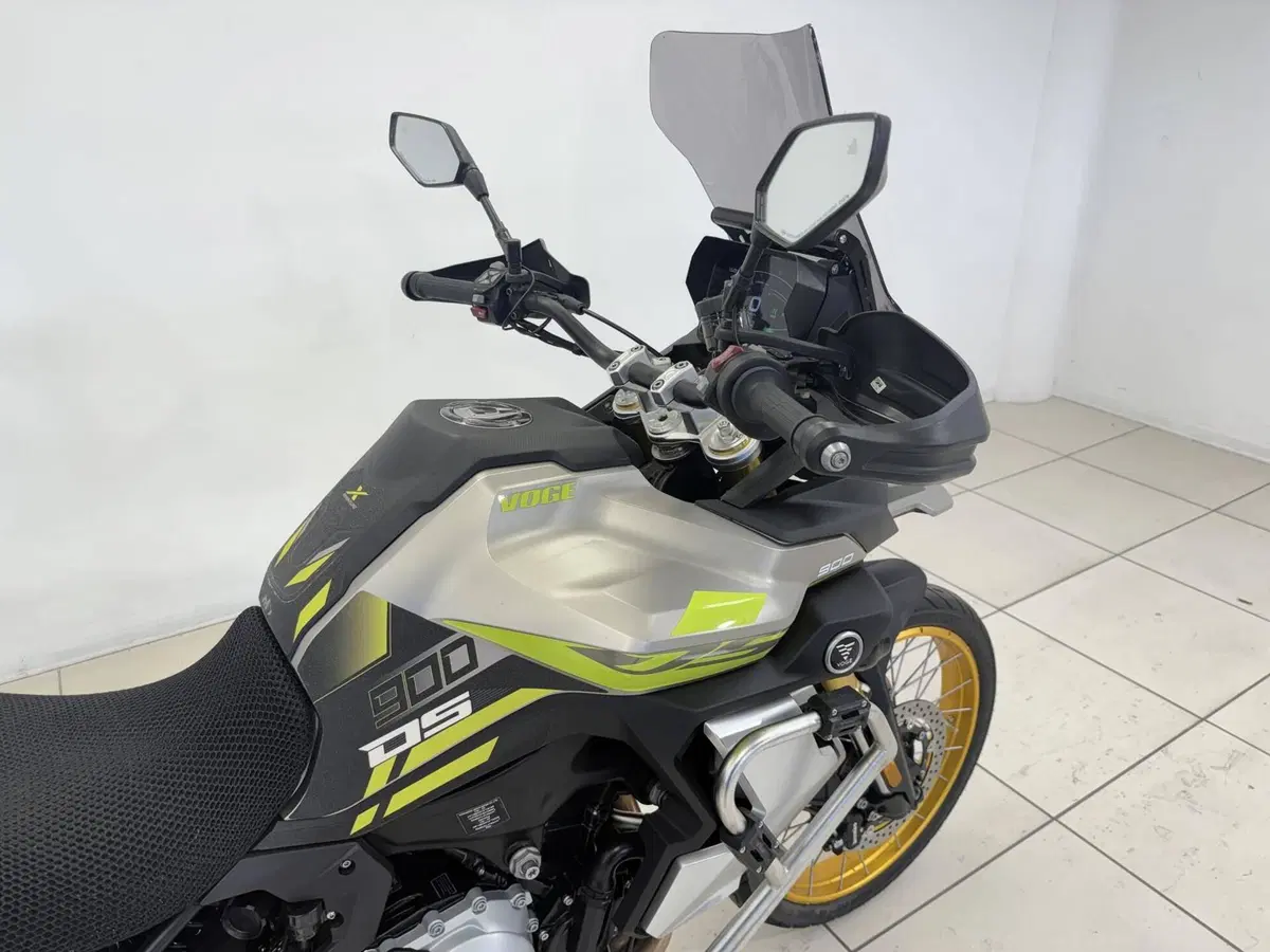 Voge Valico 900DSX (2024 - 26) (10)