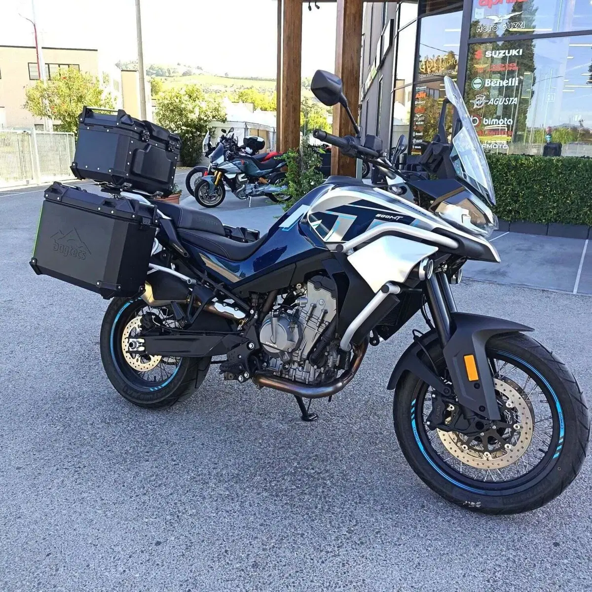 CFMOTO 800MT Sport (2022 - 26) (3)