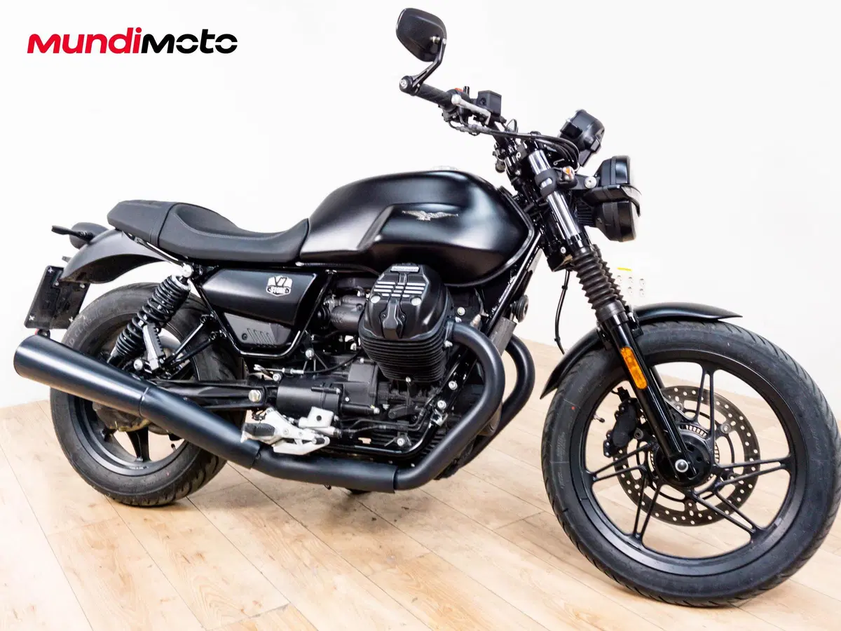 Moto Guzzi V7 850 Stone Special Abs (2021) (2)