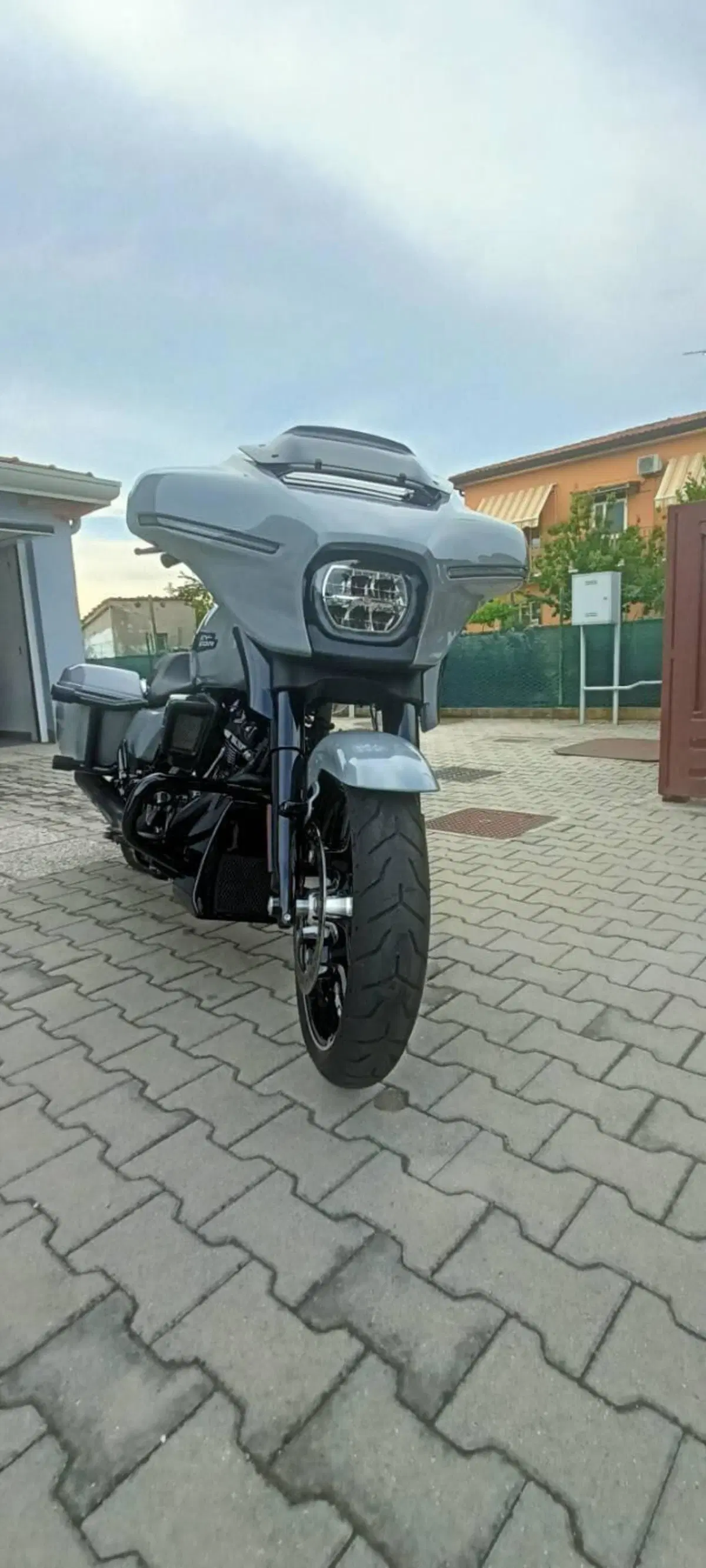 Harley-Davidson Street Glide (2024 - 26)
