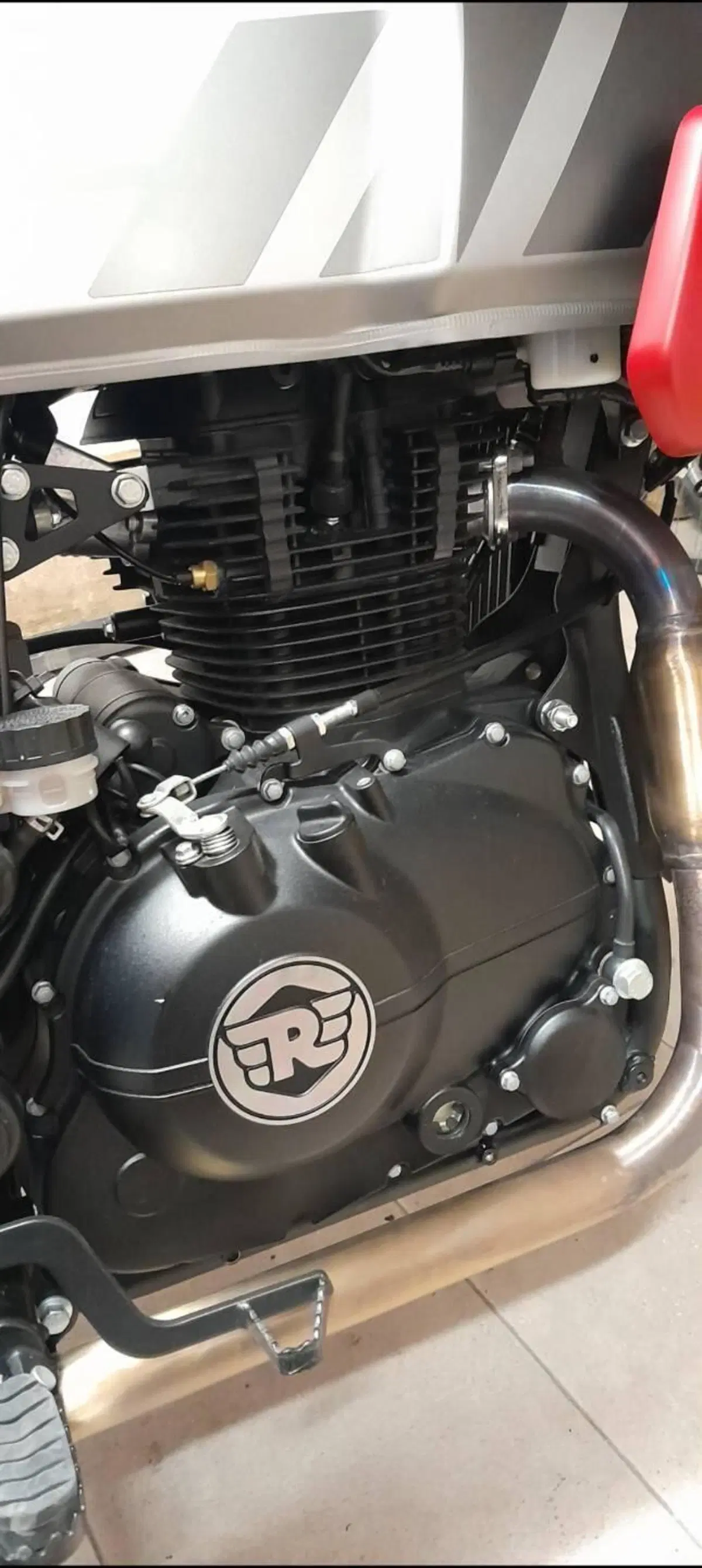 Royal Enfield Scram 411 (2022 - 24) (4)