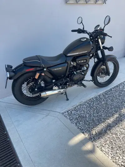 Motron Motorcycles Revolver 125 (2021 - 26) usata