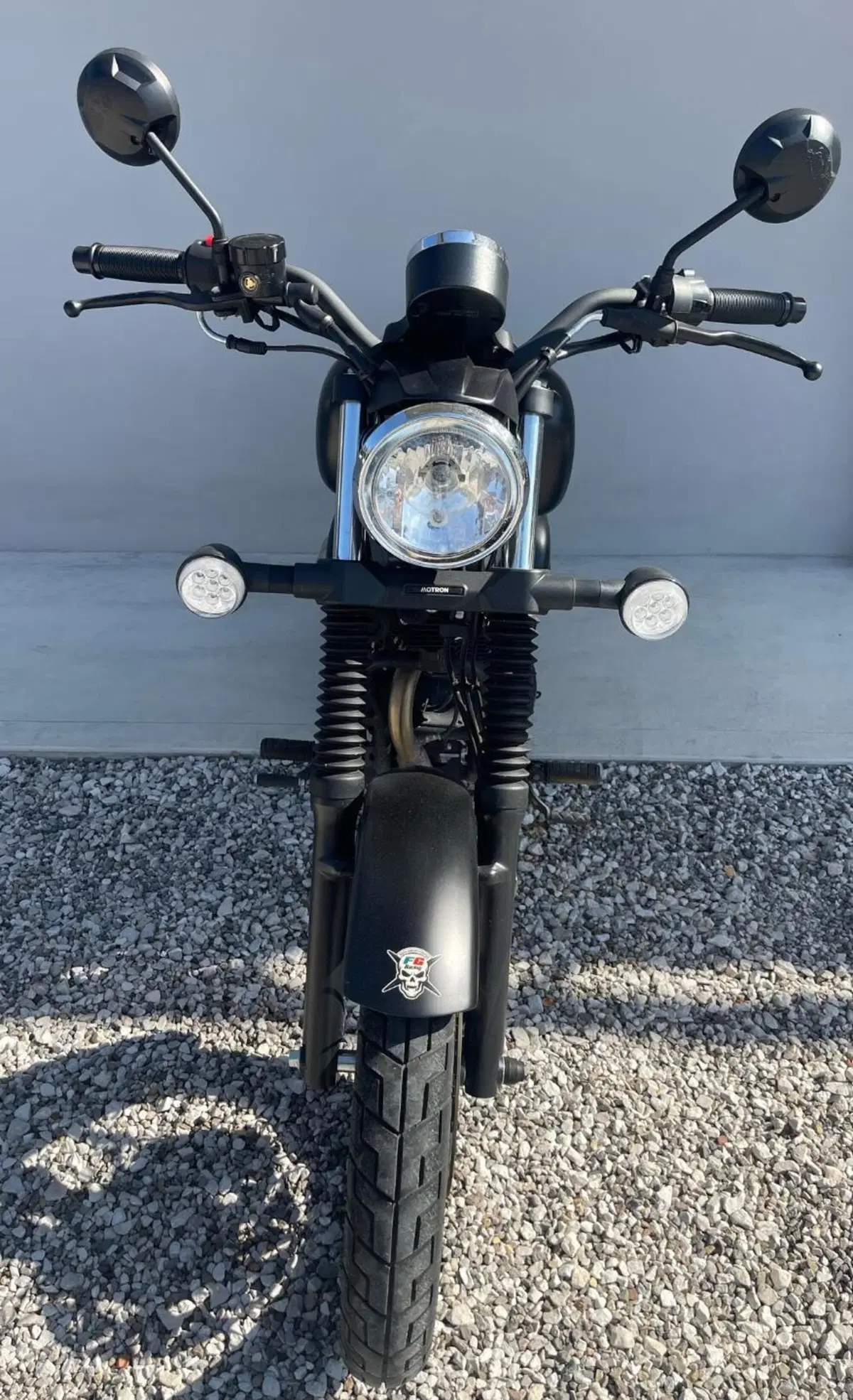 Motron Motorcycles Revolver 125 (2021 - 26) (5)