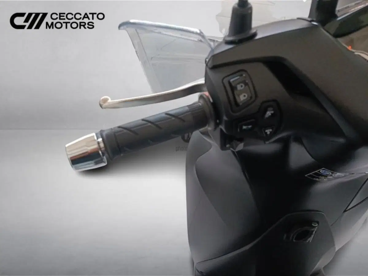Honda SH 350 (2021 - 24) (11)