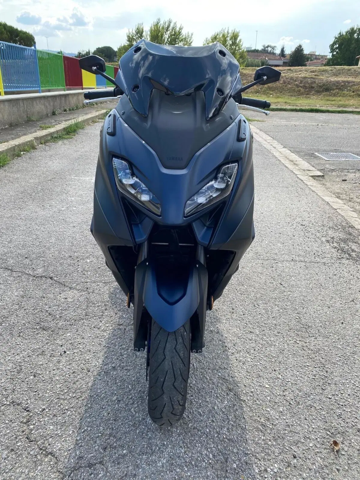 Yamaha T-Max 560 (2022 - 24) (2)