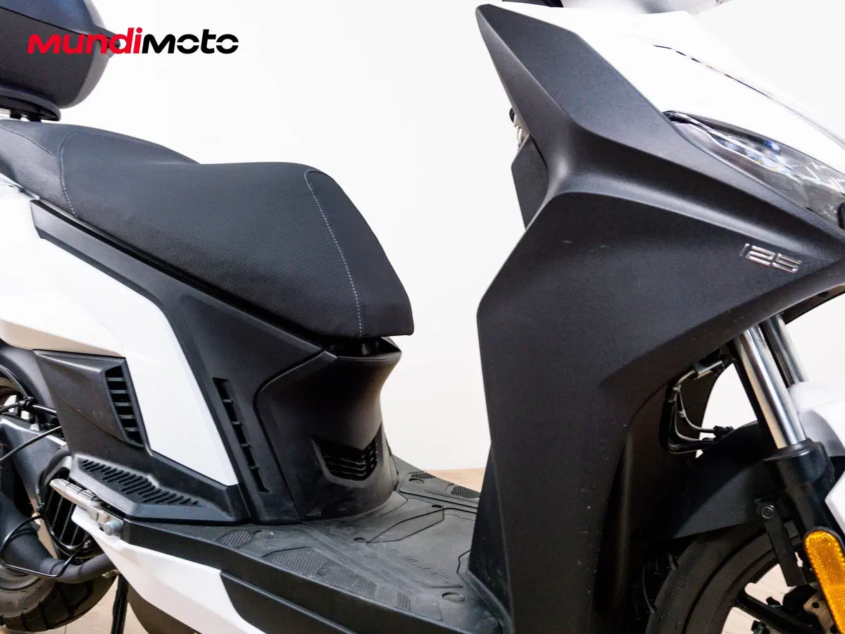 Kymco Agility 125 S (2022 - 26) (5)
