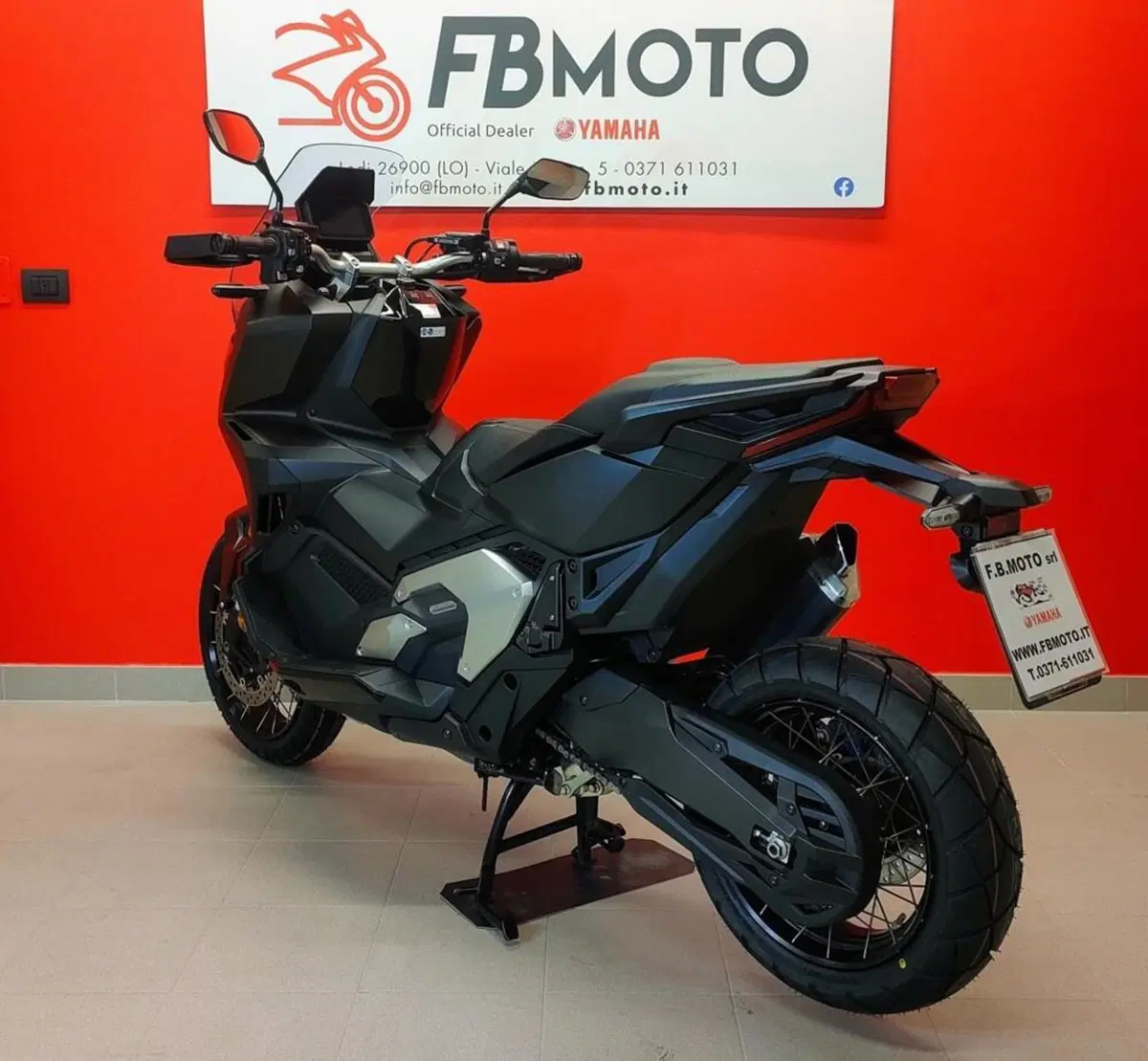 Honda X-ADV 750 DCT (2021 - 24) (2)