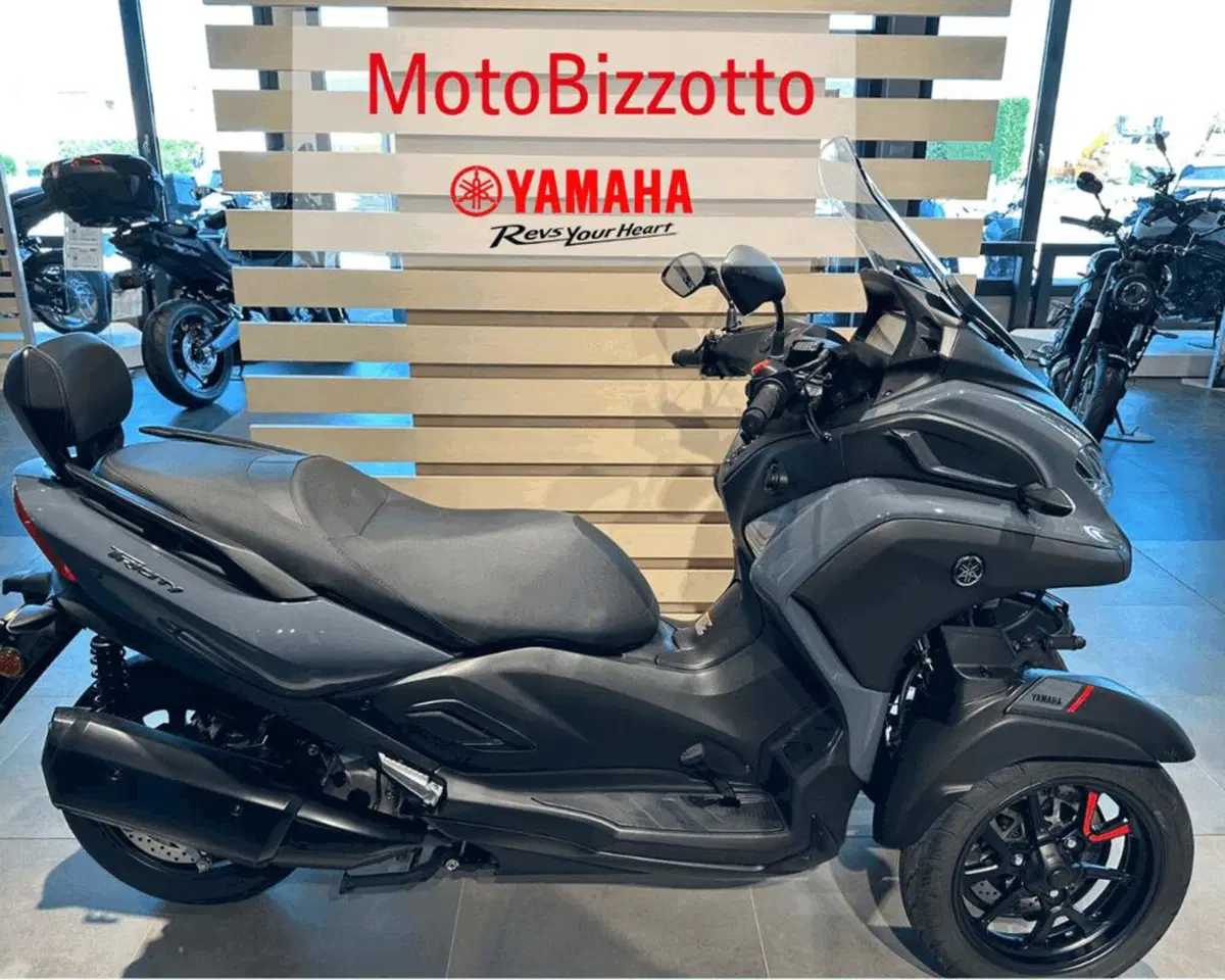 Yamaha Tricity 300 (2021 - 24)