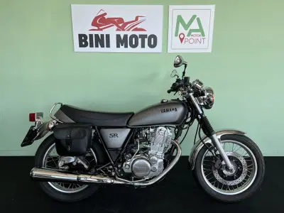 Yamaha SR 400 (2013 - 17) usata
