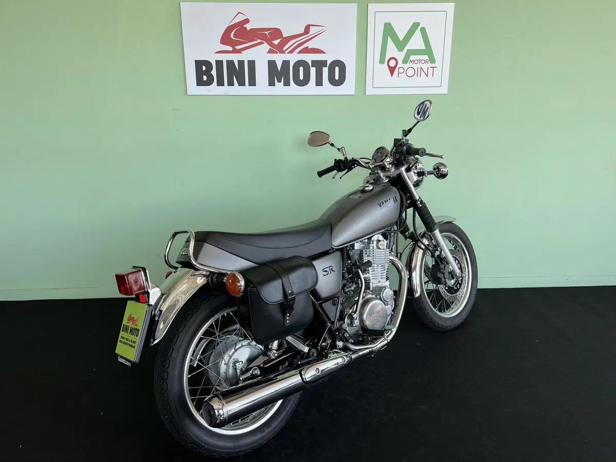 Yamaha SR 400 (2013 - 17) (8)