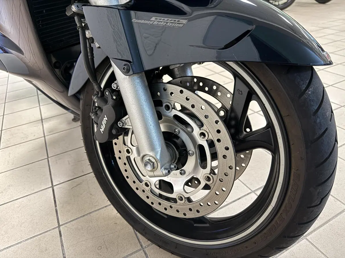 Honda Pan European (2002 - 07) (8)