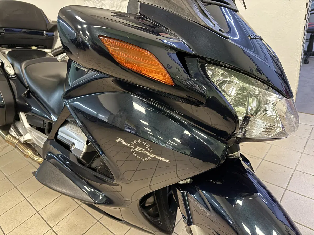 Honda Pan European (2002 - 07) (14)