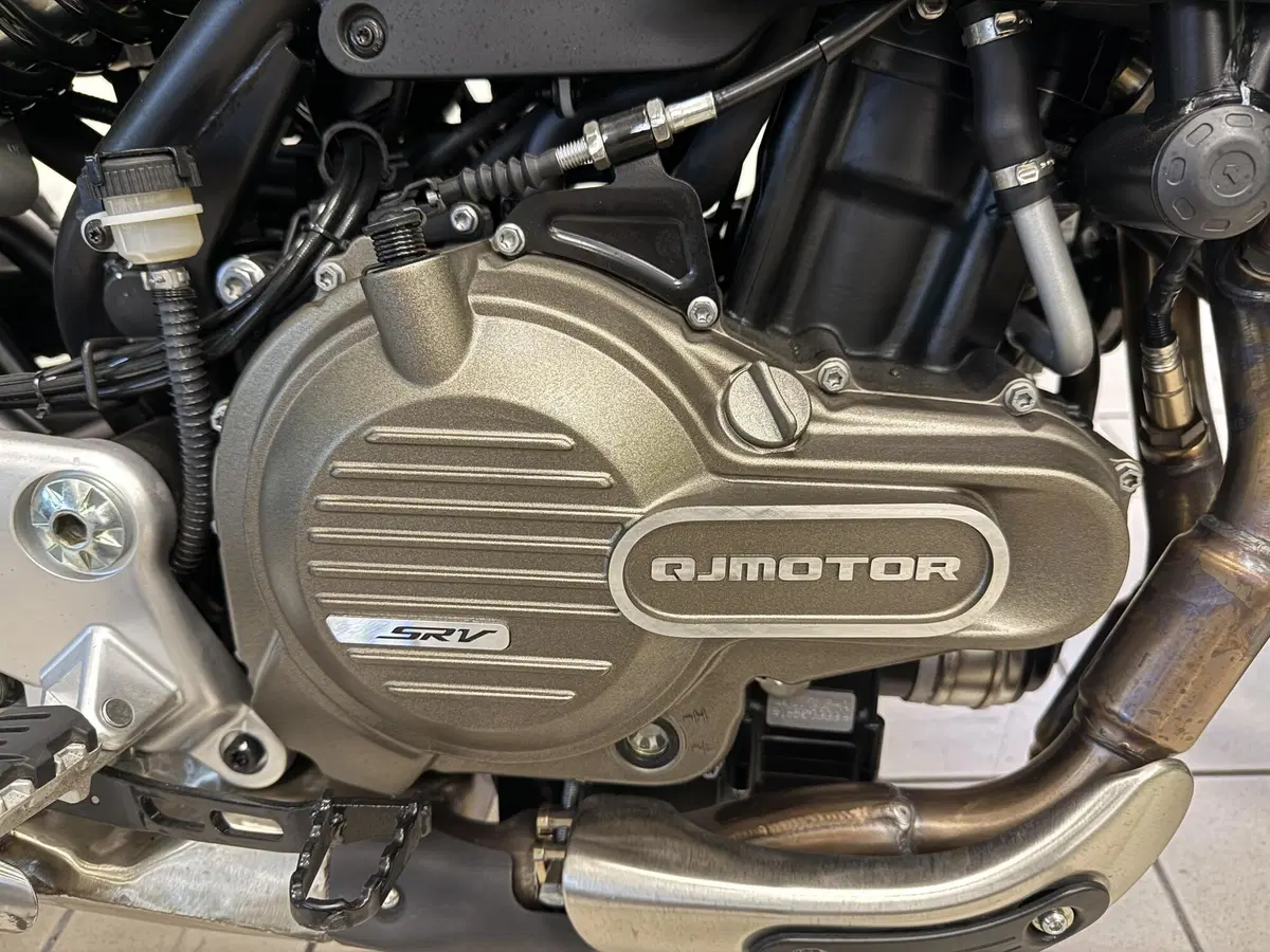 QJ Motor SRV 550 (2025 - 26) (12)
