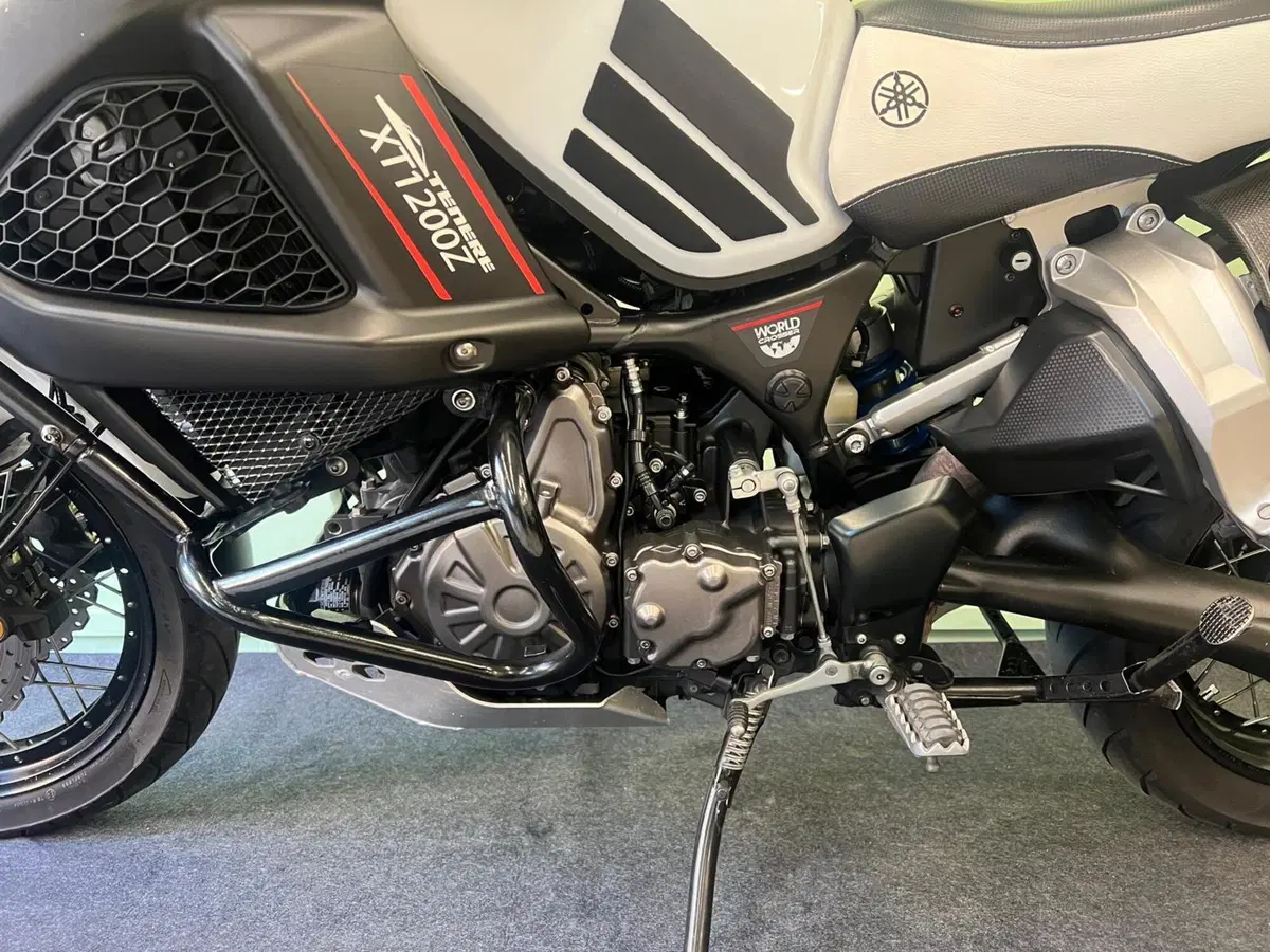 Yamaha XT1200Z Super Ténéré ABS (2010 - 15) (13)
