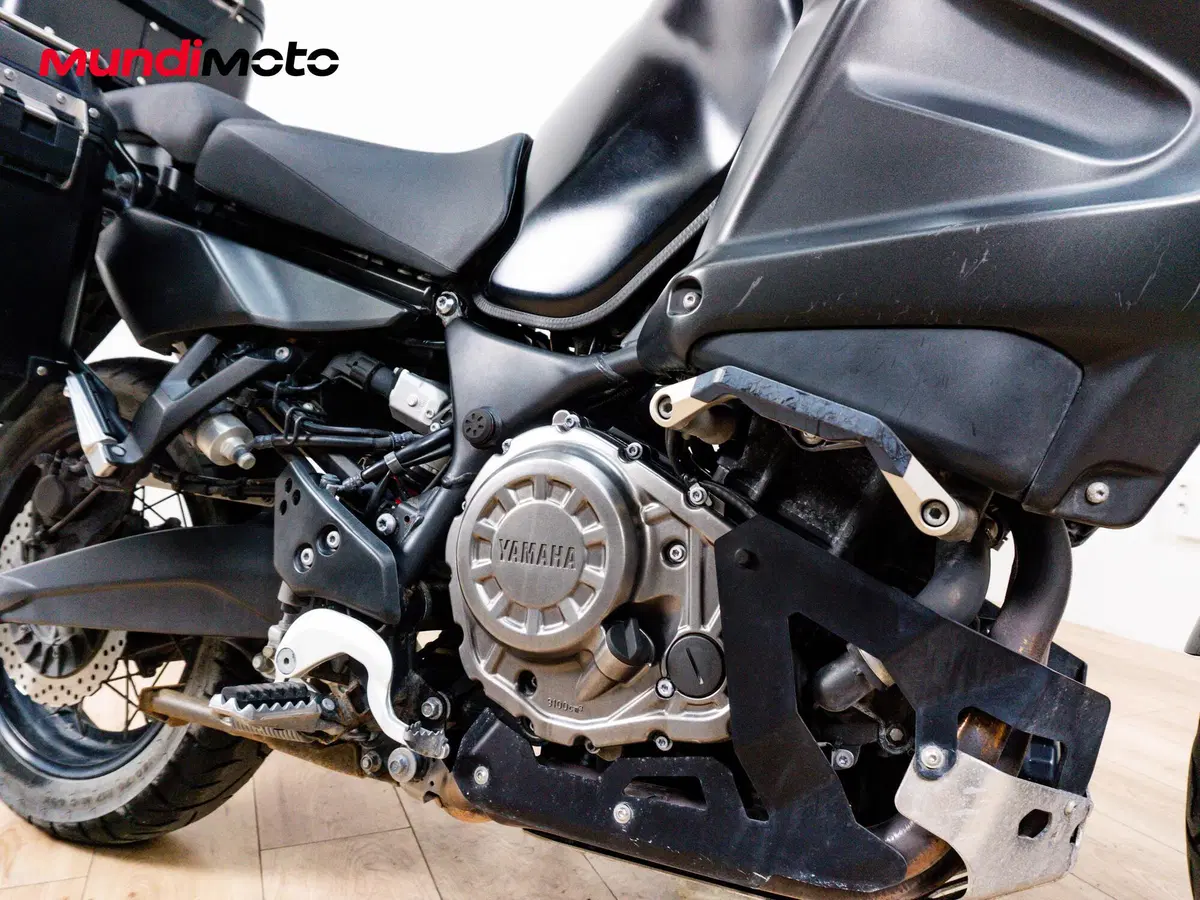 Yamaha XT1200Z Super Ténéré First Edition (2010 - 11) (5)