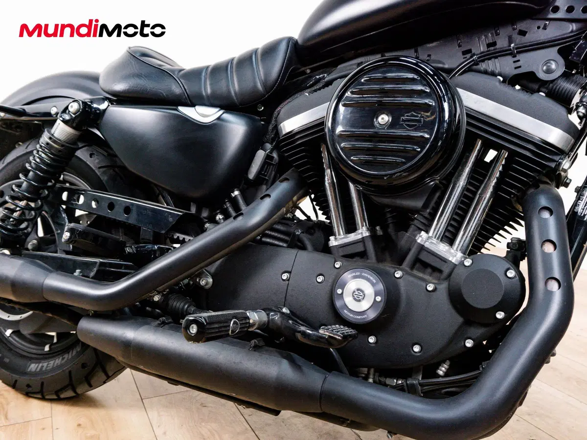 Harley-Davidson 883 Iron (2009 - 11) - XL 883N (5)