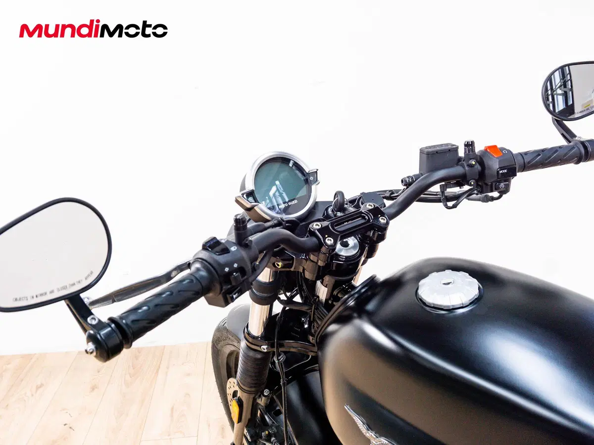 Moto Guzzi V7 850 Stone Special Abs (2021) (11)