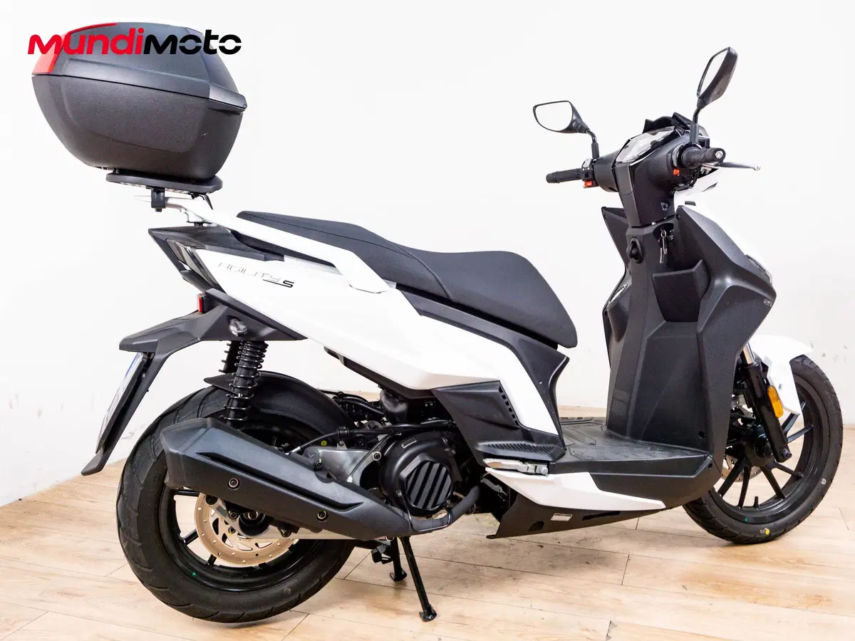 Kymco Agility 125 S (2022 - 26) (3)