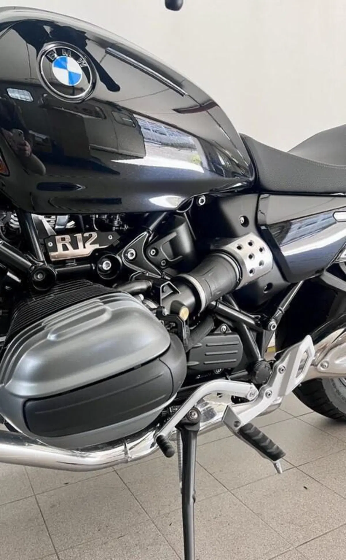 Bmw R 12 (2024 - 26) (4)