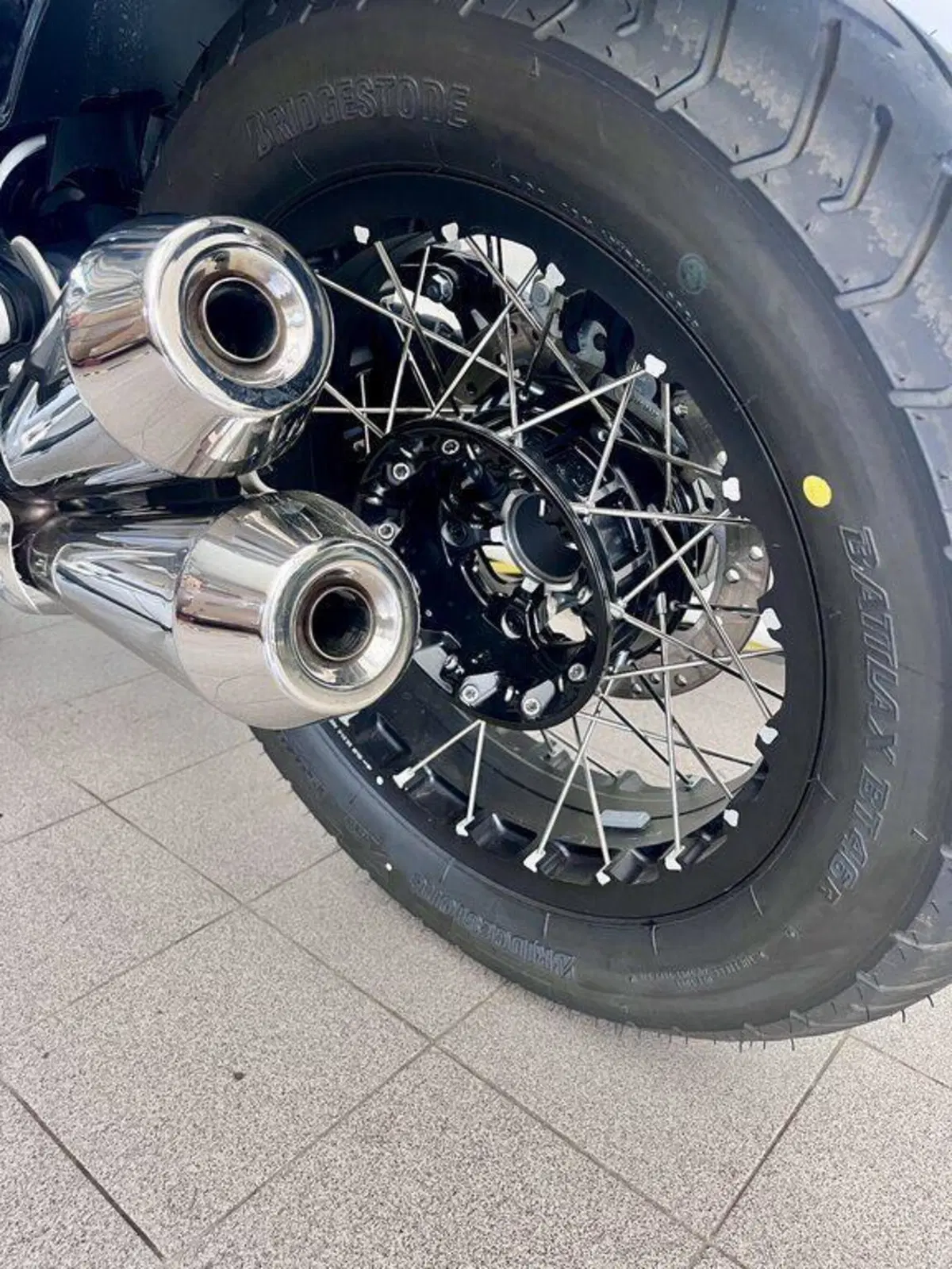 Bmw R 12 (2024 - 26) (5)