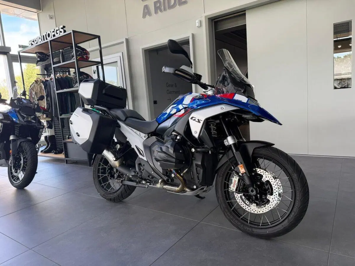 Bmw R 1300 GS (2023 - 26) (2)