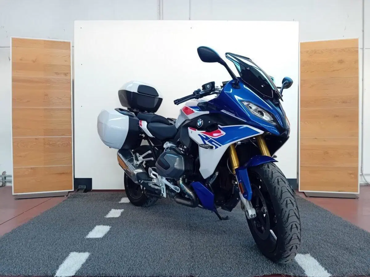 Bmw R 1250 RS (2021 - 25) (2)