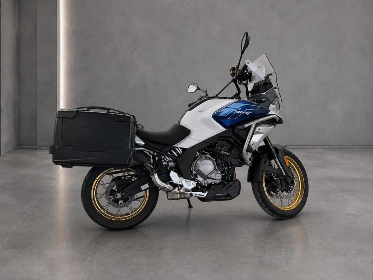 CFMOTO 650MT (2021 - 24) (4)