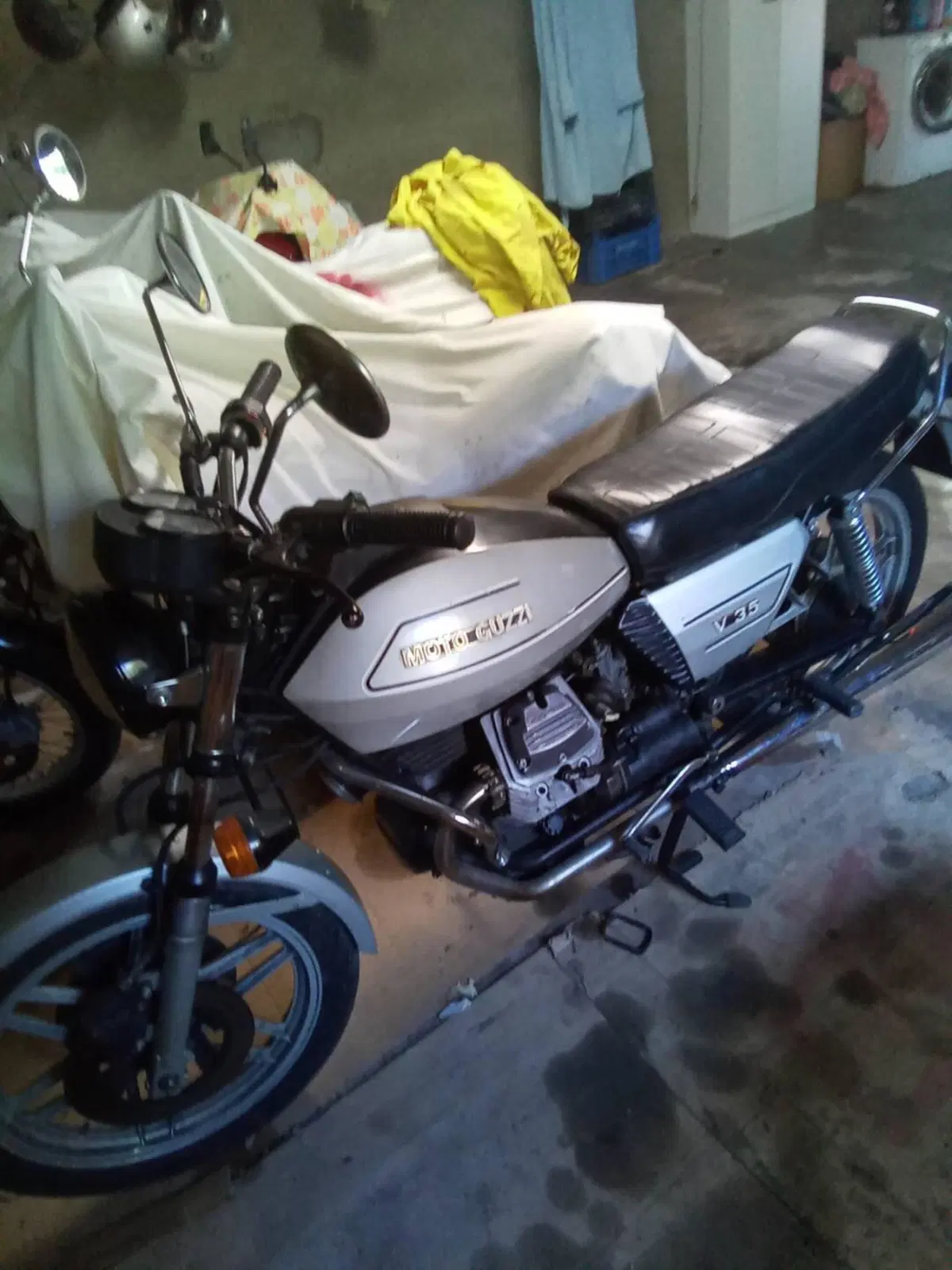 Moto Guzzi V35 (3)