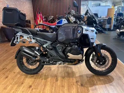 Bmw R 1300 GS Adventure Triple Black (2025 - 26) usata