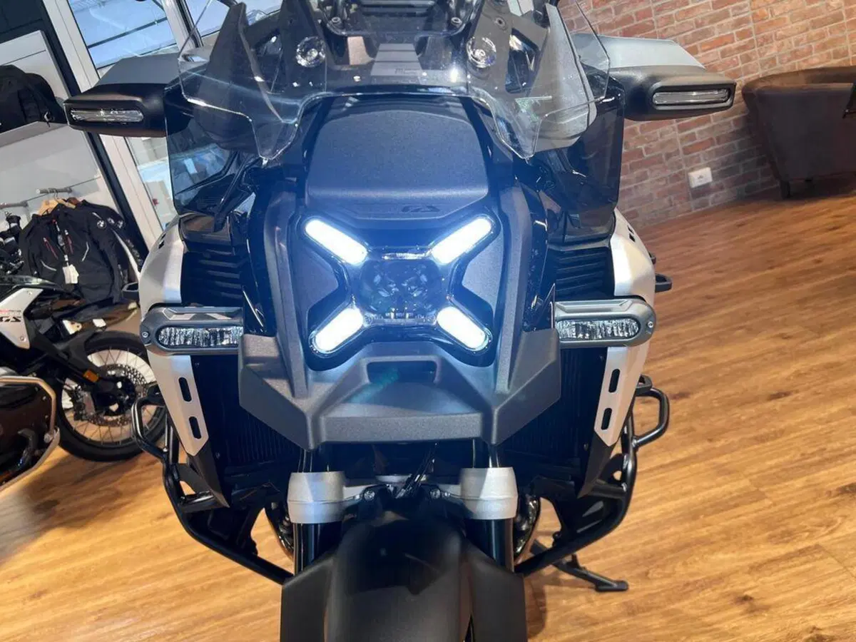 Bmw R 1300 GS Adventure Triple Black (2025 - 26) (8)