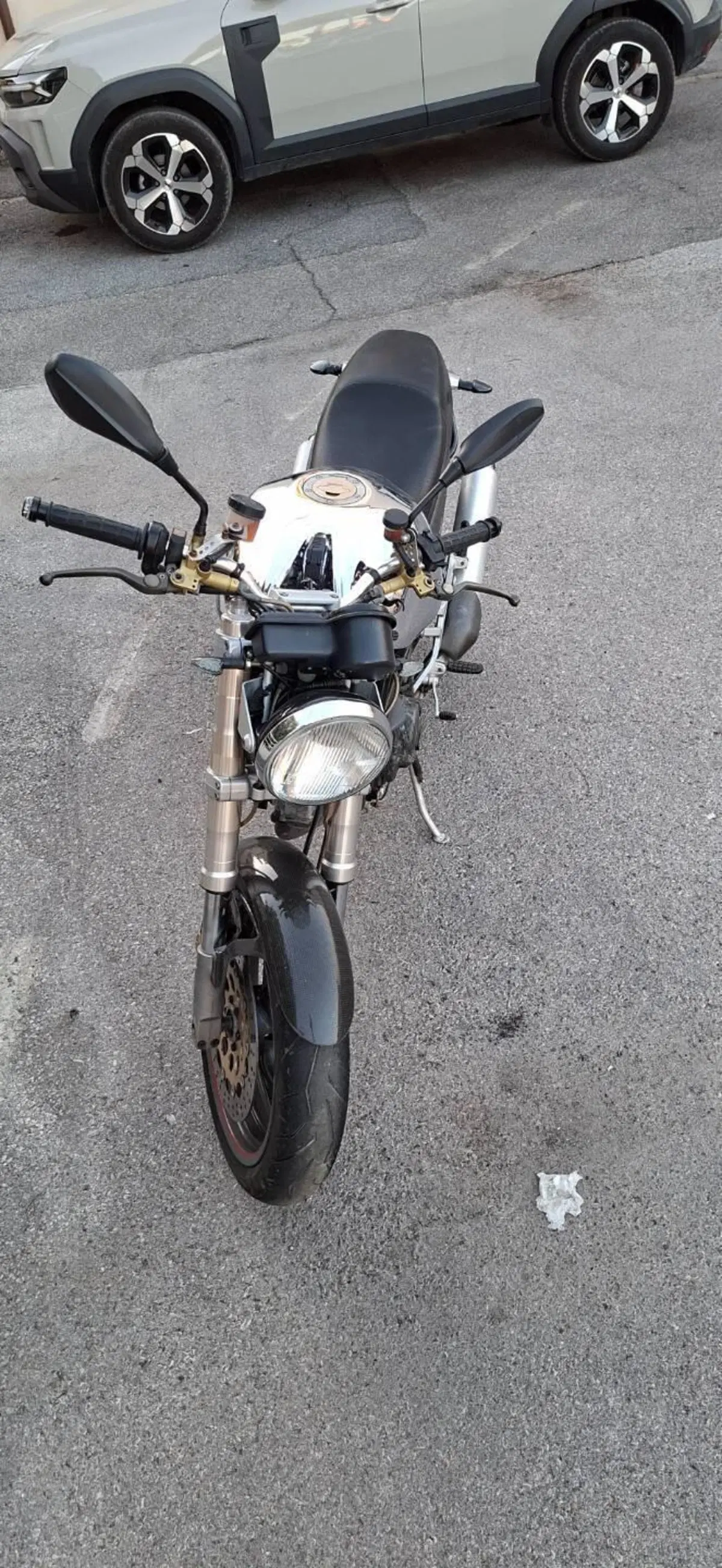 Ducati Monster 900 Cromo I.E. (1999 - 02) (2)