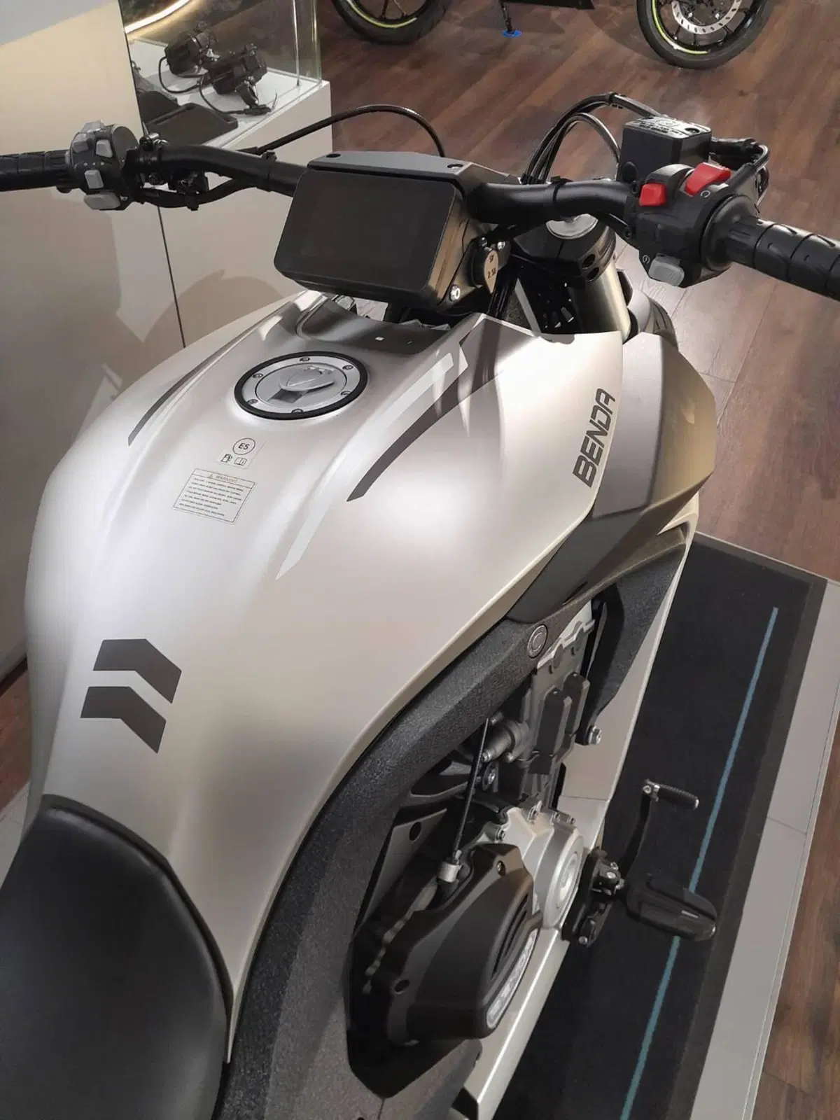 Benda Motorcycles LFC 700 (2024 - 26) (6)