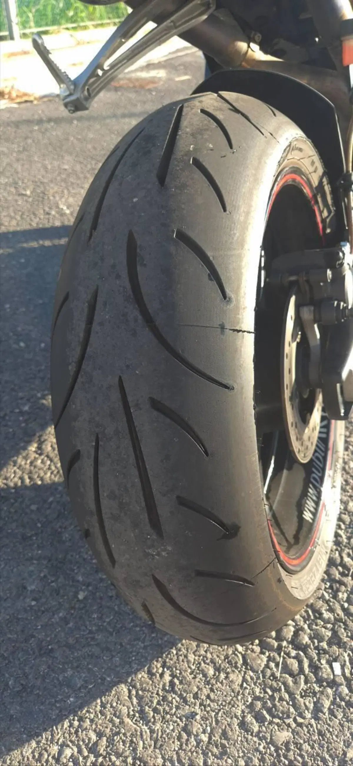 Yamaha YZF R1 (2007 - 08) (7)