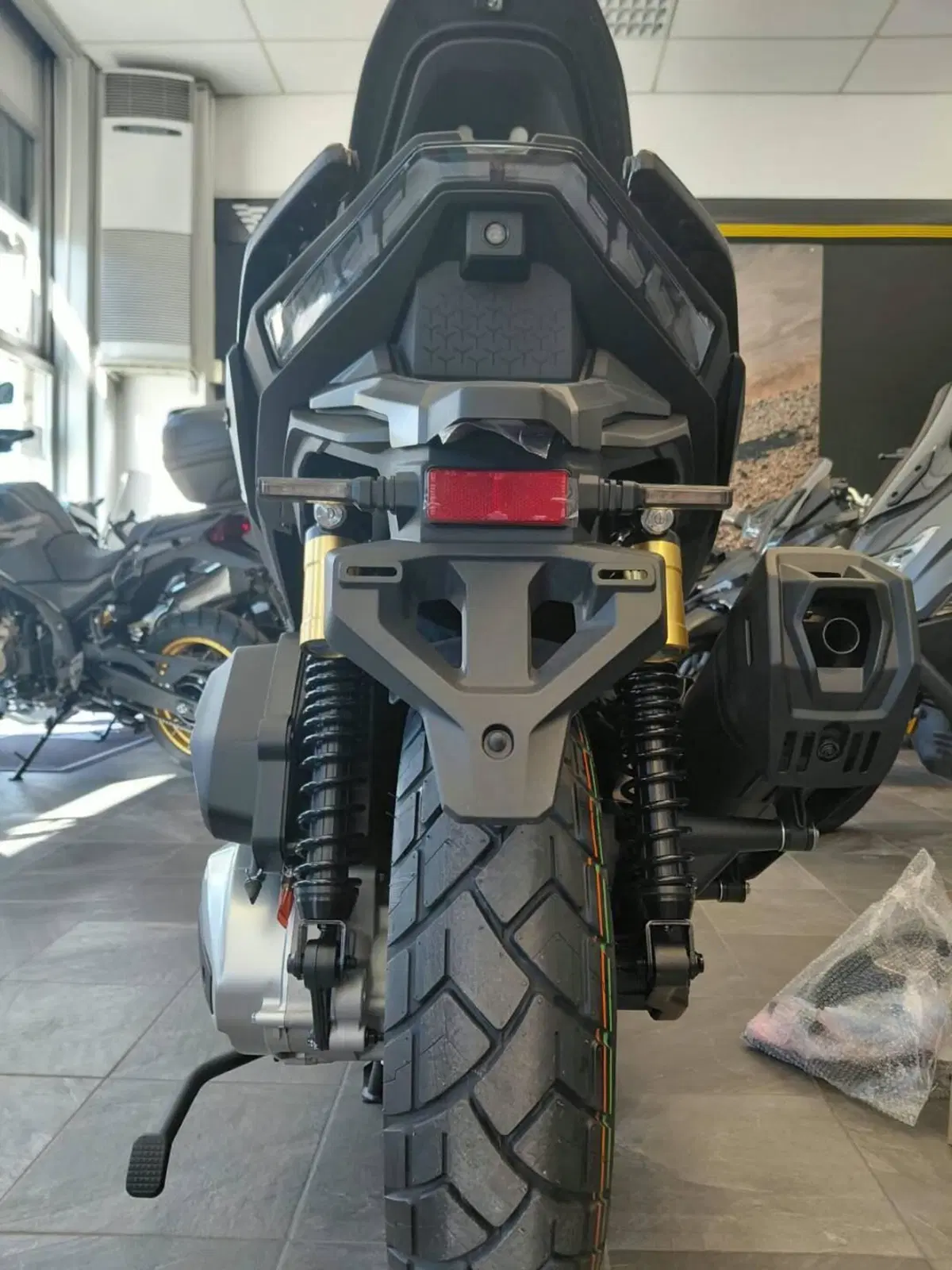 Voge SR450X (2026) (6)