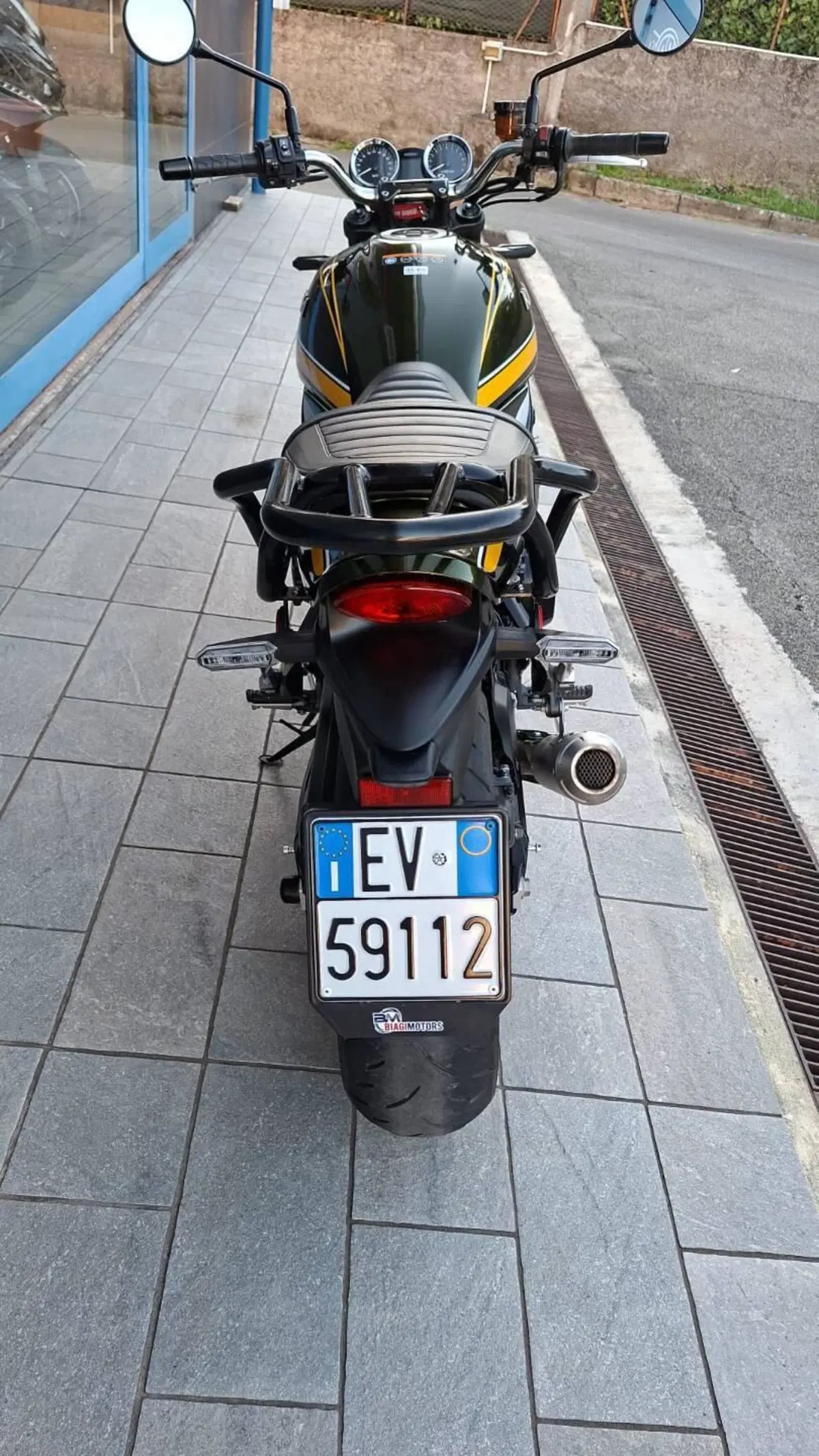 Kawasaki Z 900 RS (2021) (2)