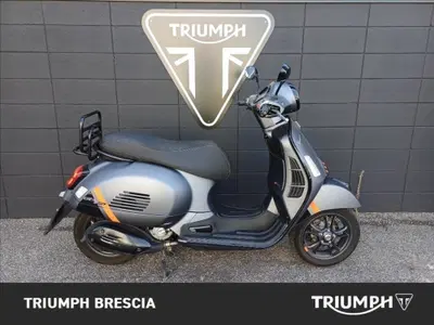 Vespa GTS 300 Super (2023 - 24) usata