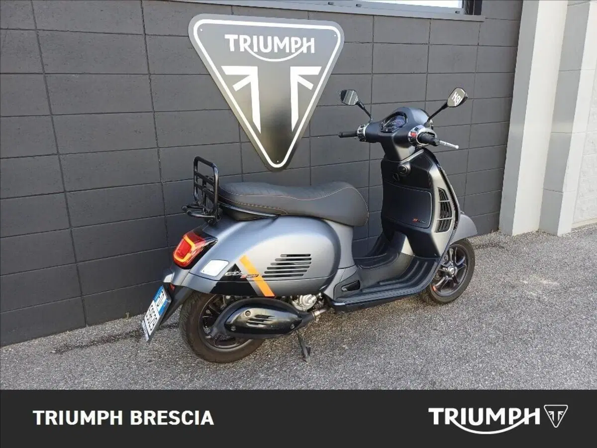 Vespa GTS 300 Super (2023 - 24) (3)