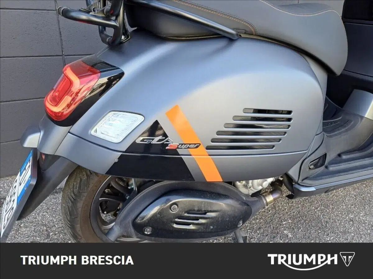 Vespa GTS 300 Super (2023 - 24) (4)