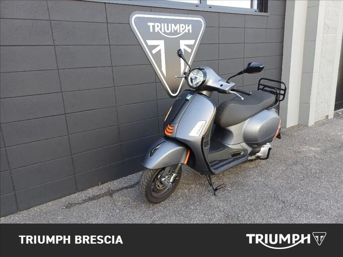 Vespa GTS 300 Super (2023 - 24) (11)