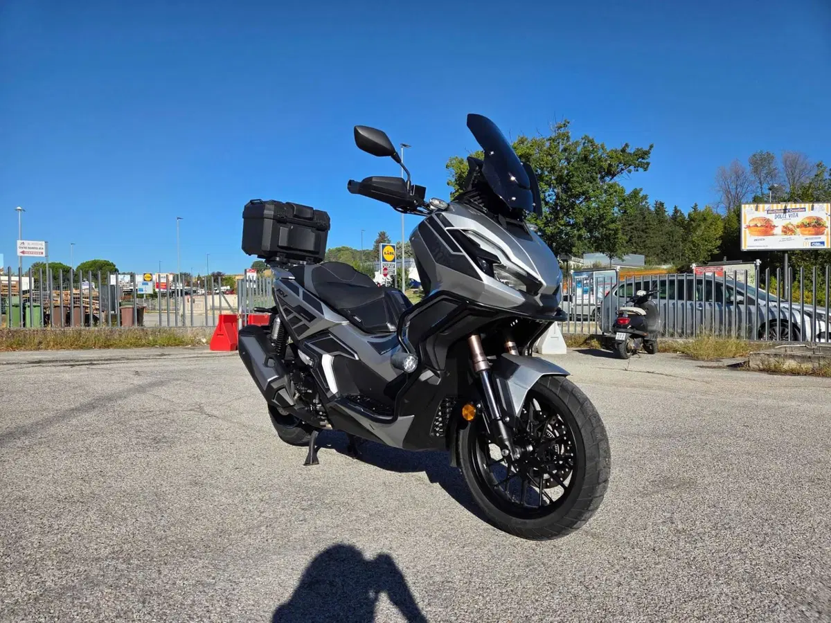 Honda ADV 350 (2022 - 24) (2)