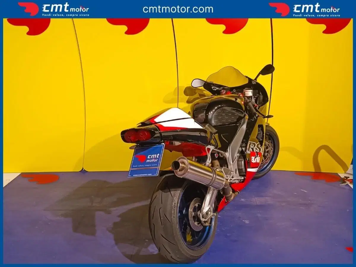 Aprilia RSV 1000 (2000 - 01) (2)