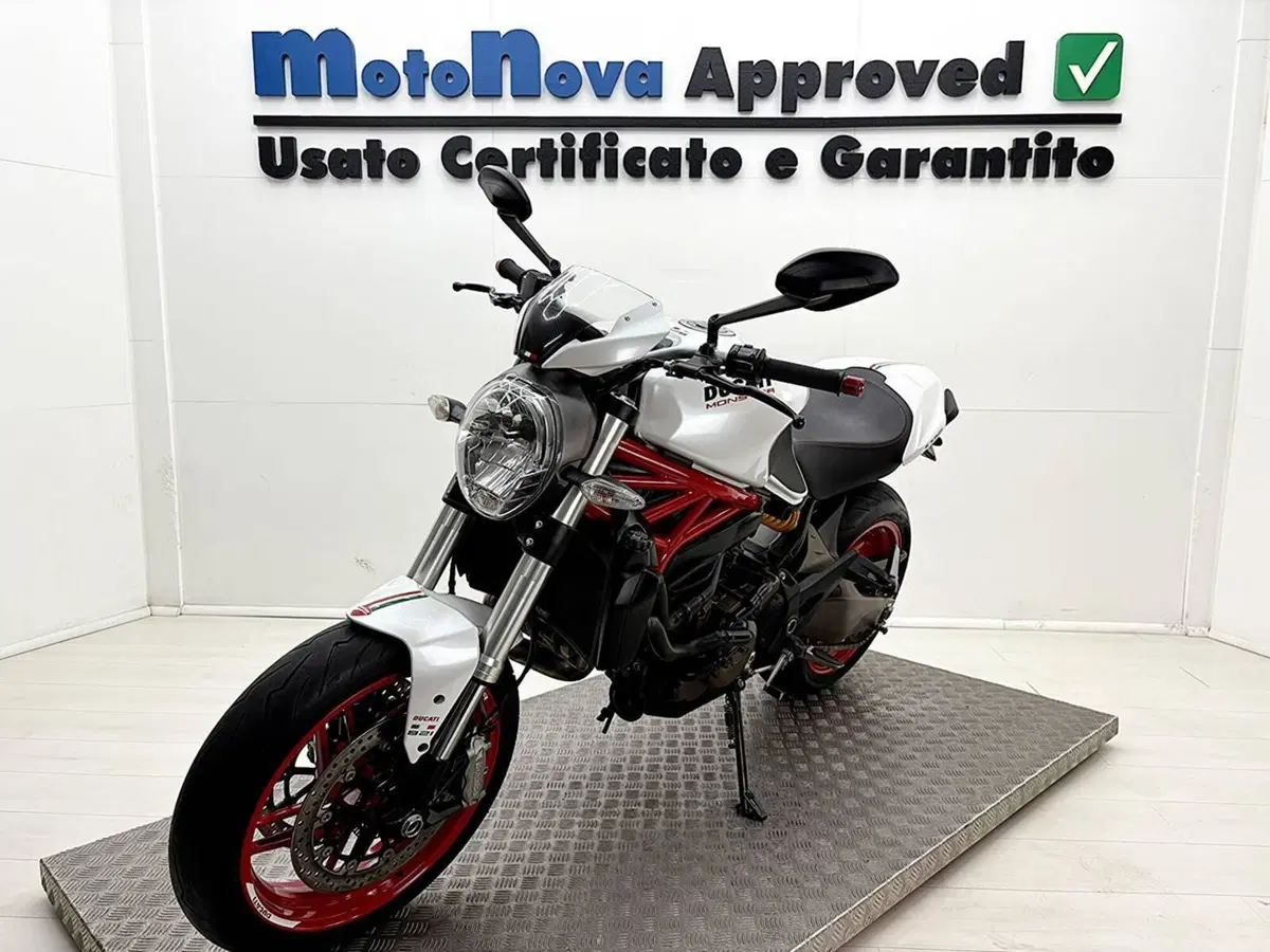 Ducati Monster 821 ABS (2014 - 17) (3)
