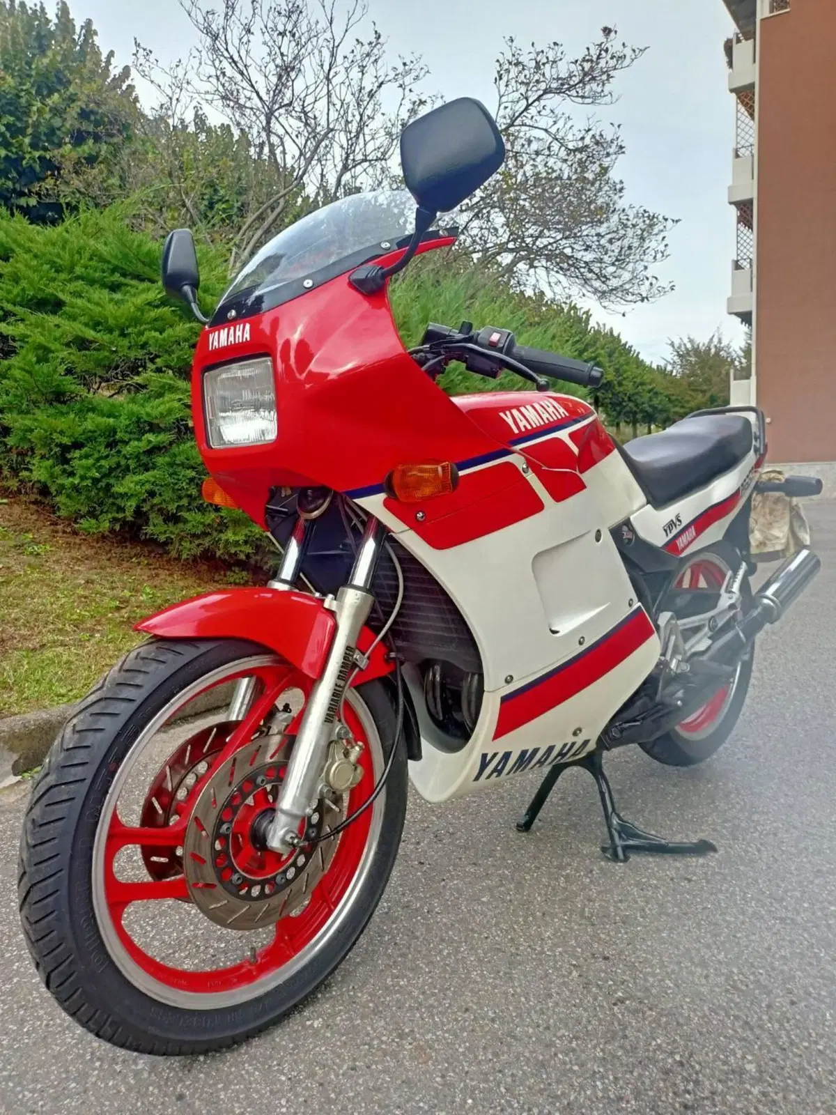 Yamaha RD 350 LC (4)