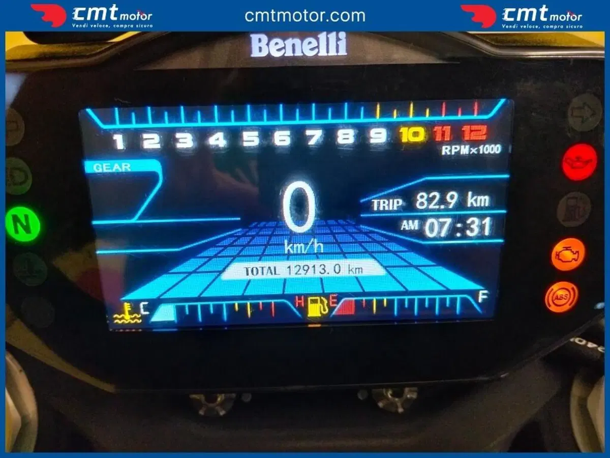 Benelli 752 S (2019 - 20) (5)